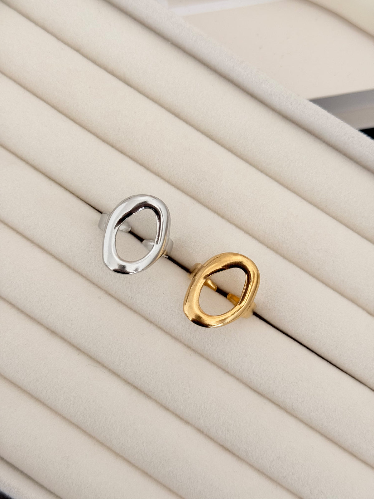 ANILLO SOLARA