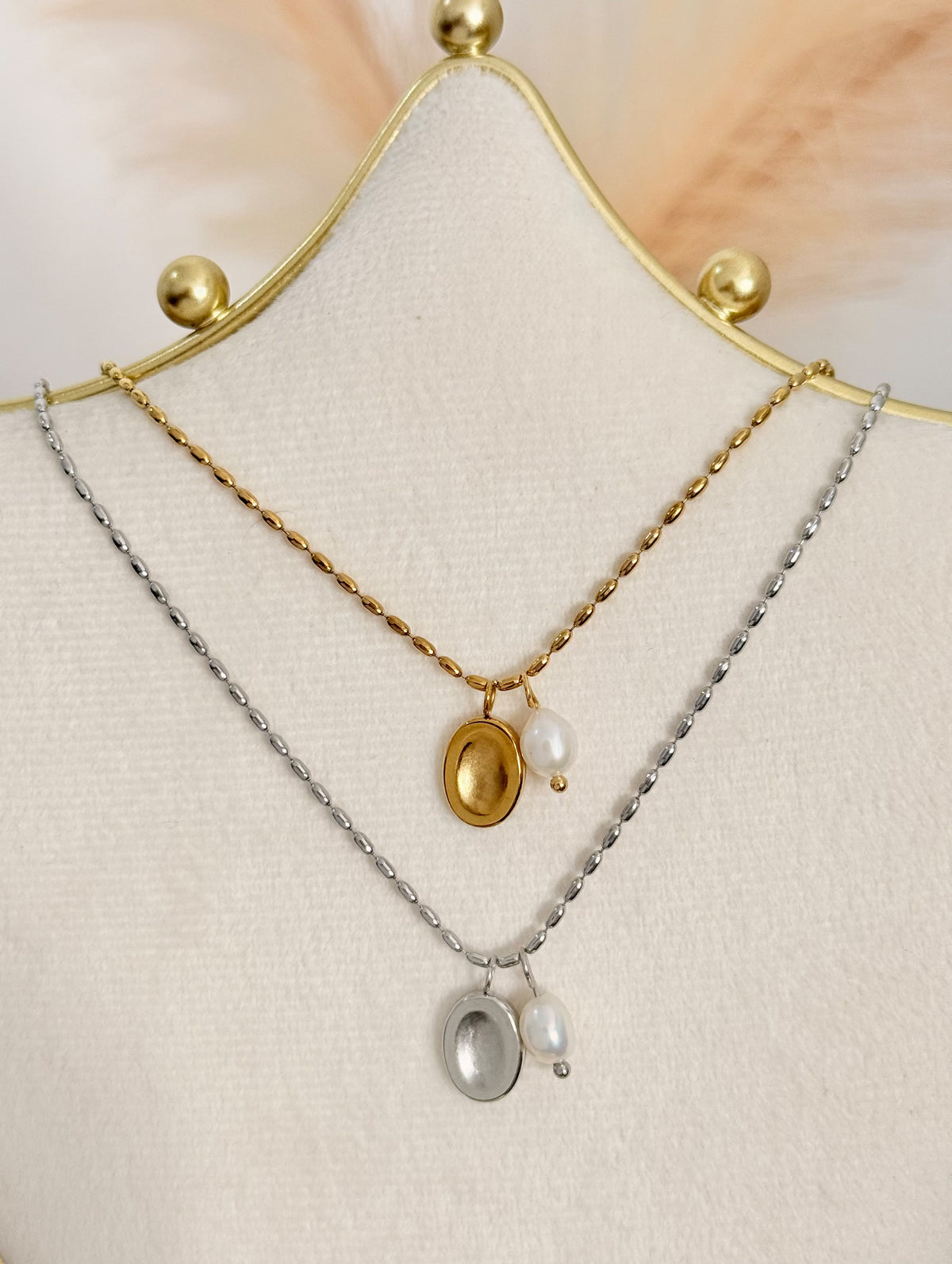 COLLAR OVAL