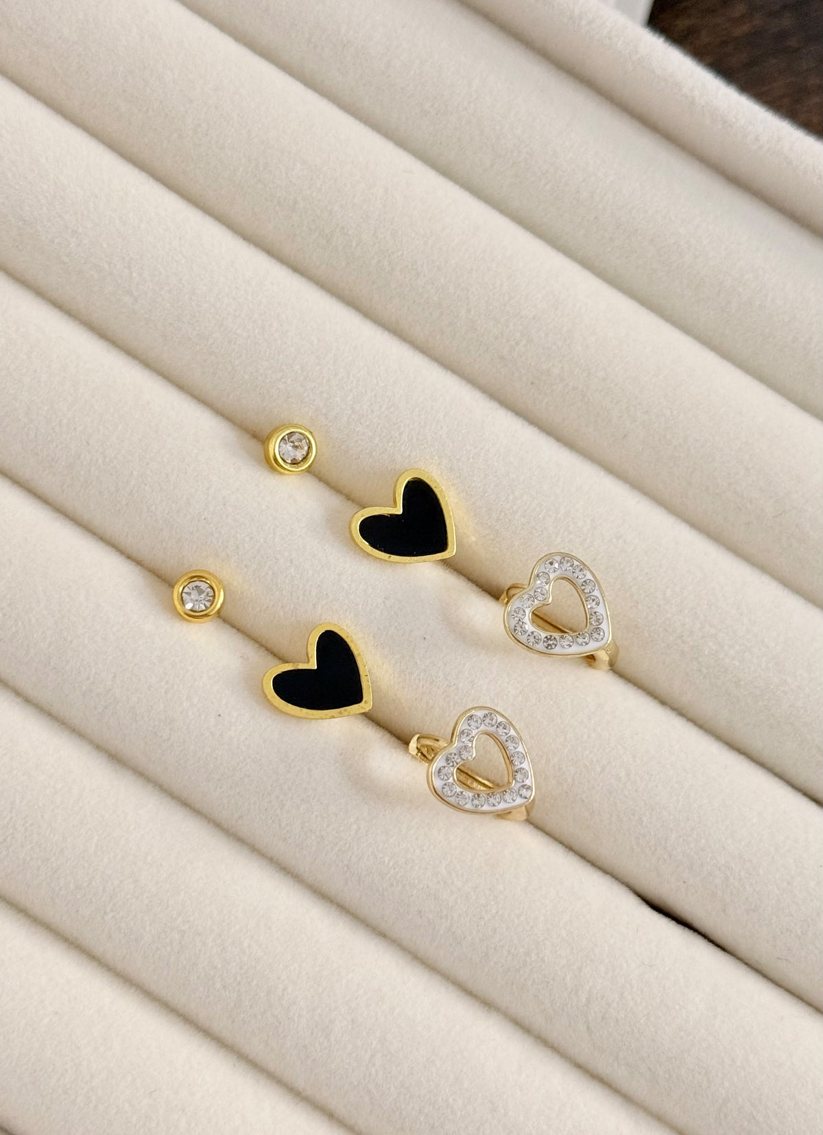 PENDIENTES CORA