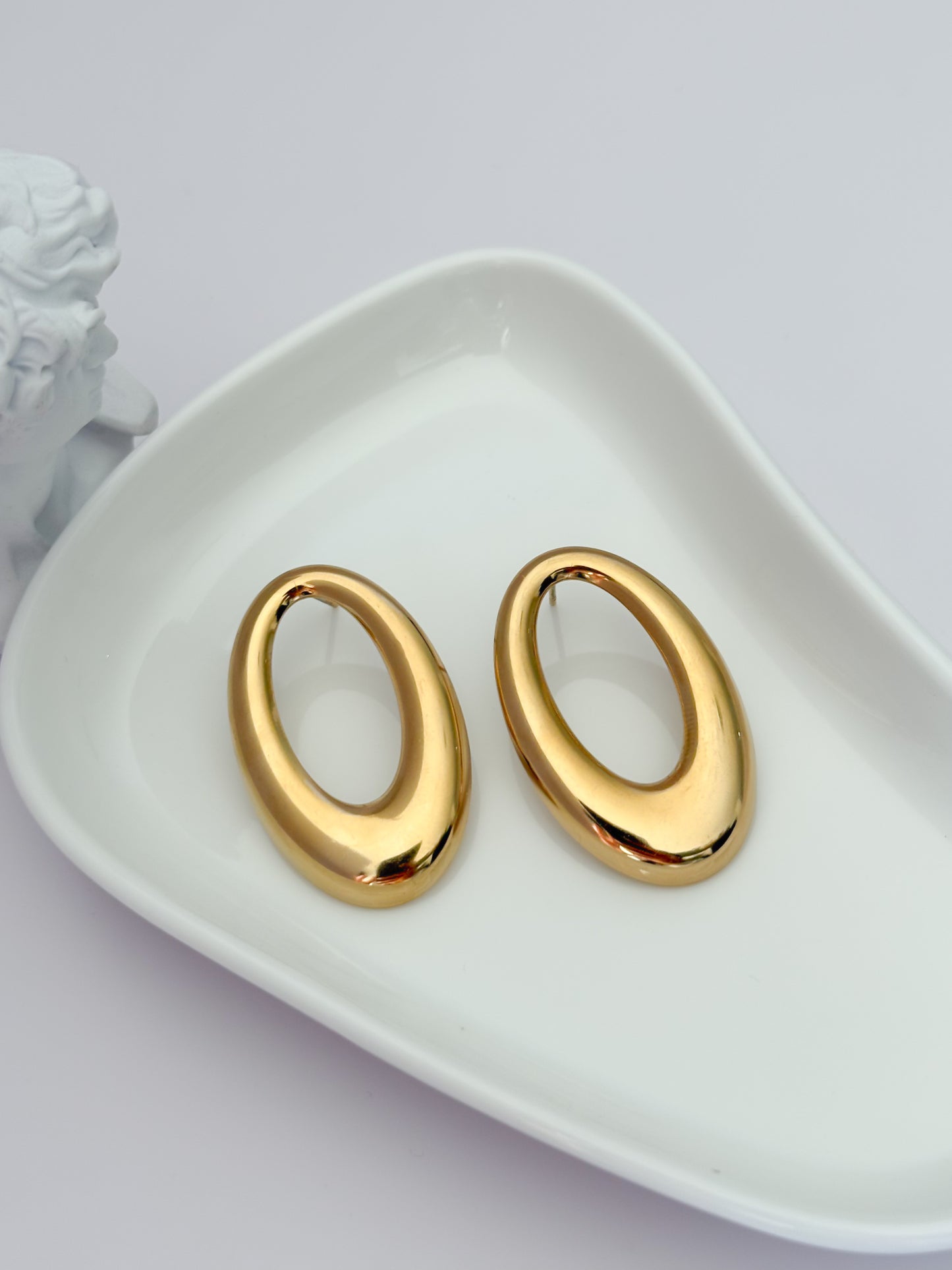 PENDIENTES OVAL