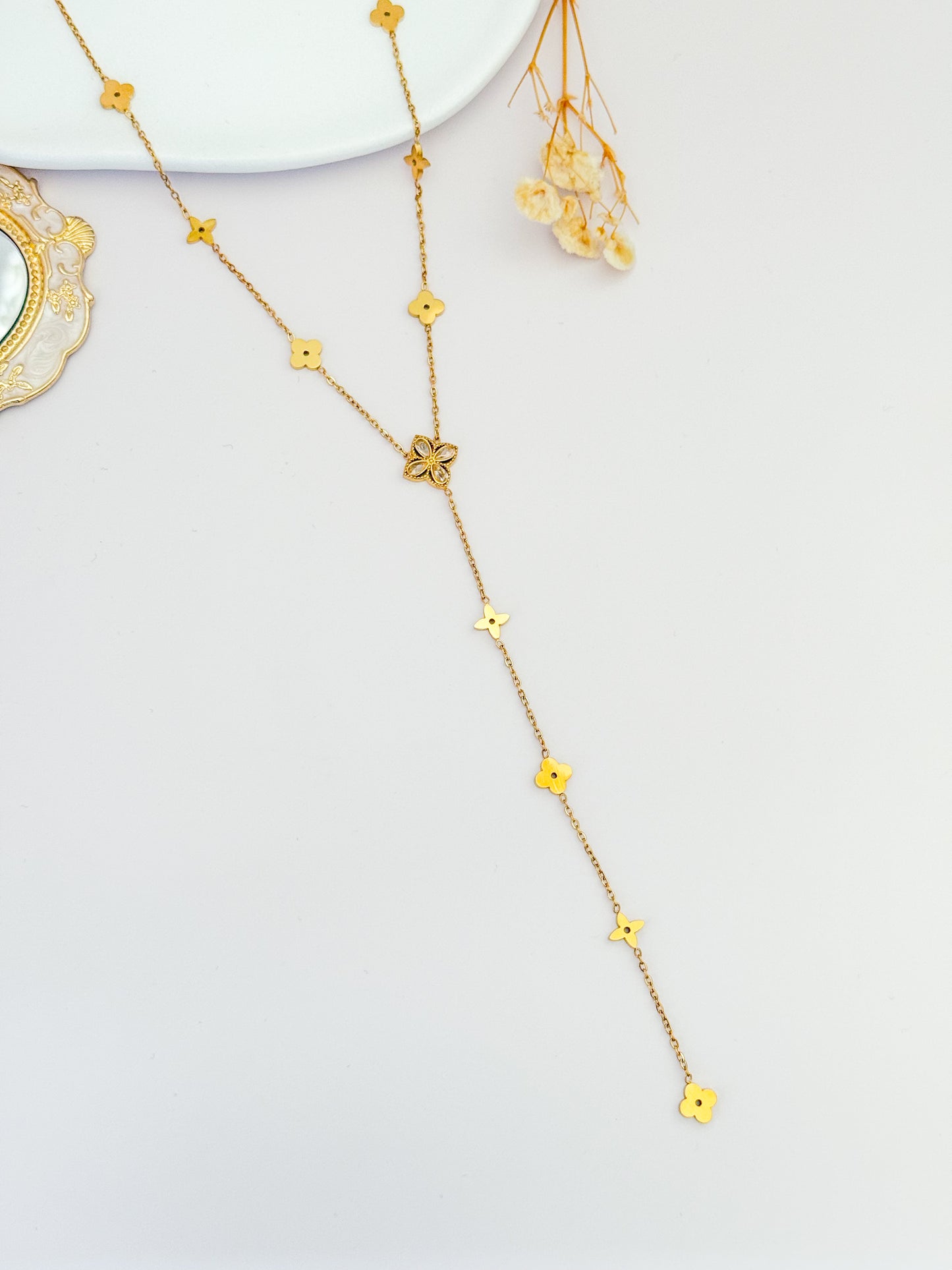 COLLAR TREBOL