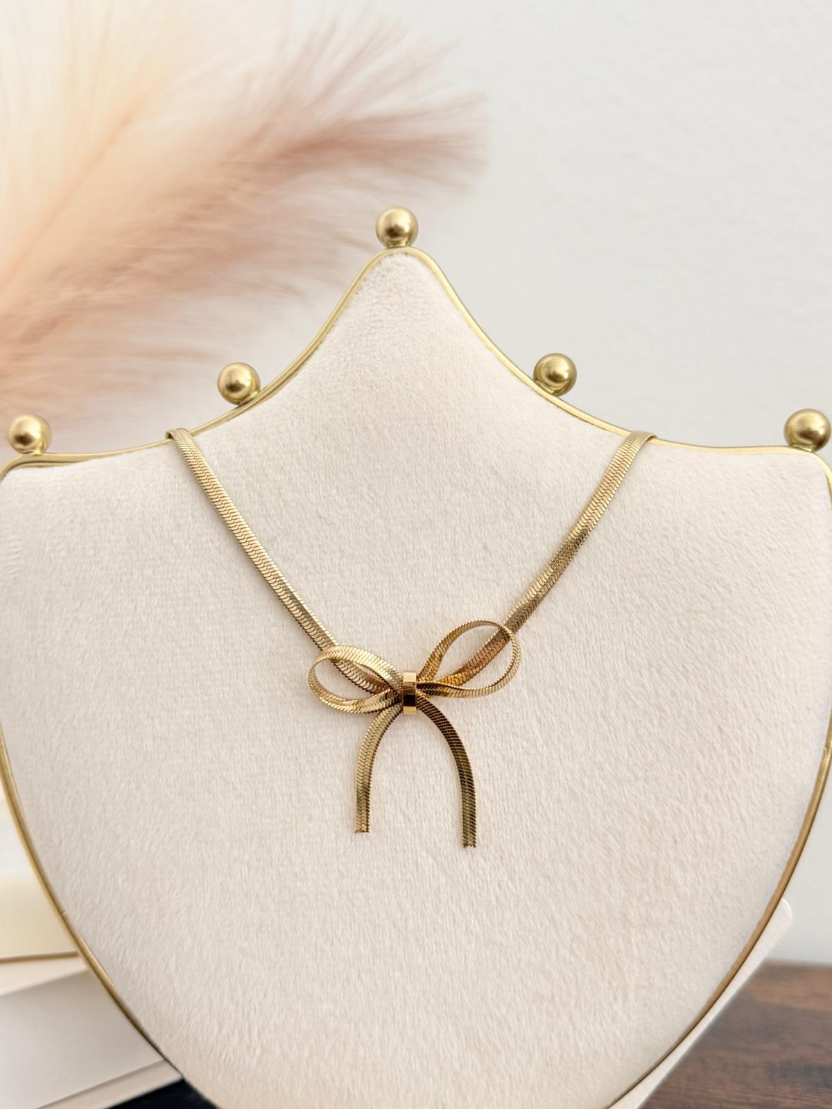 COLLAR LAZO