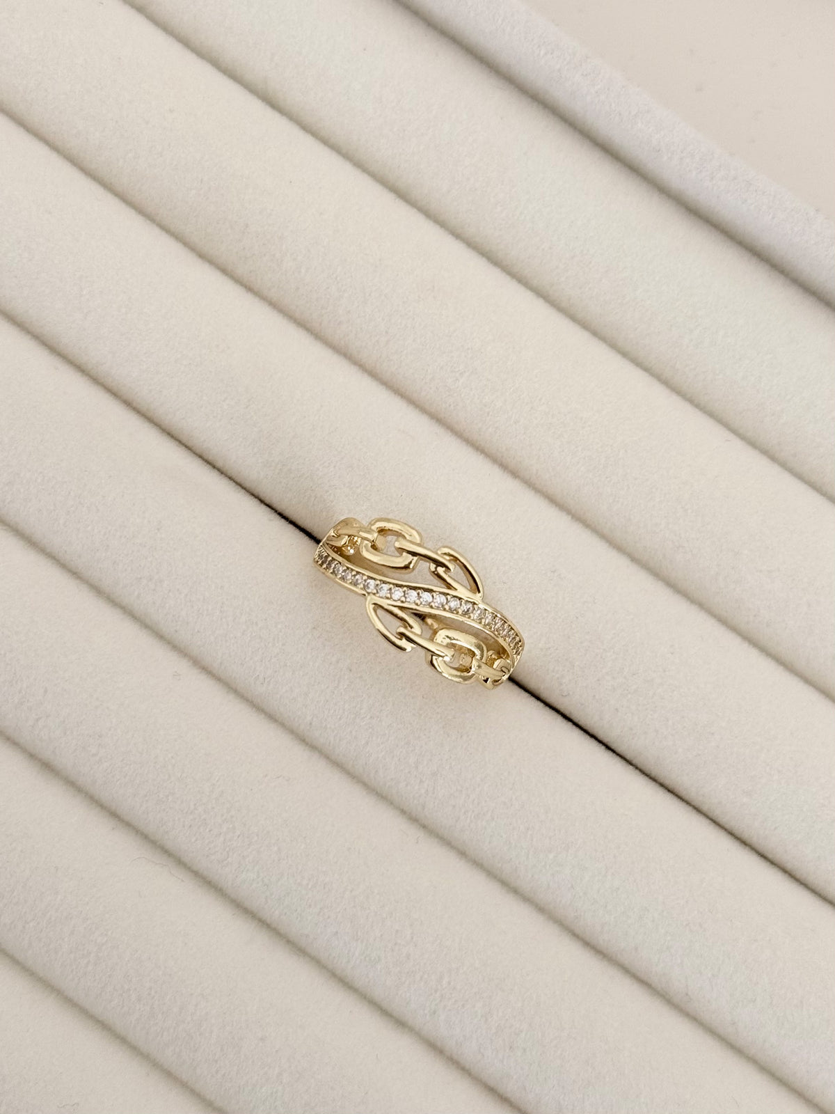 ANILLO AMARA