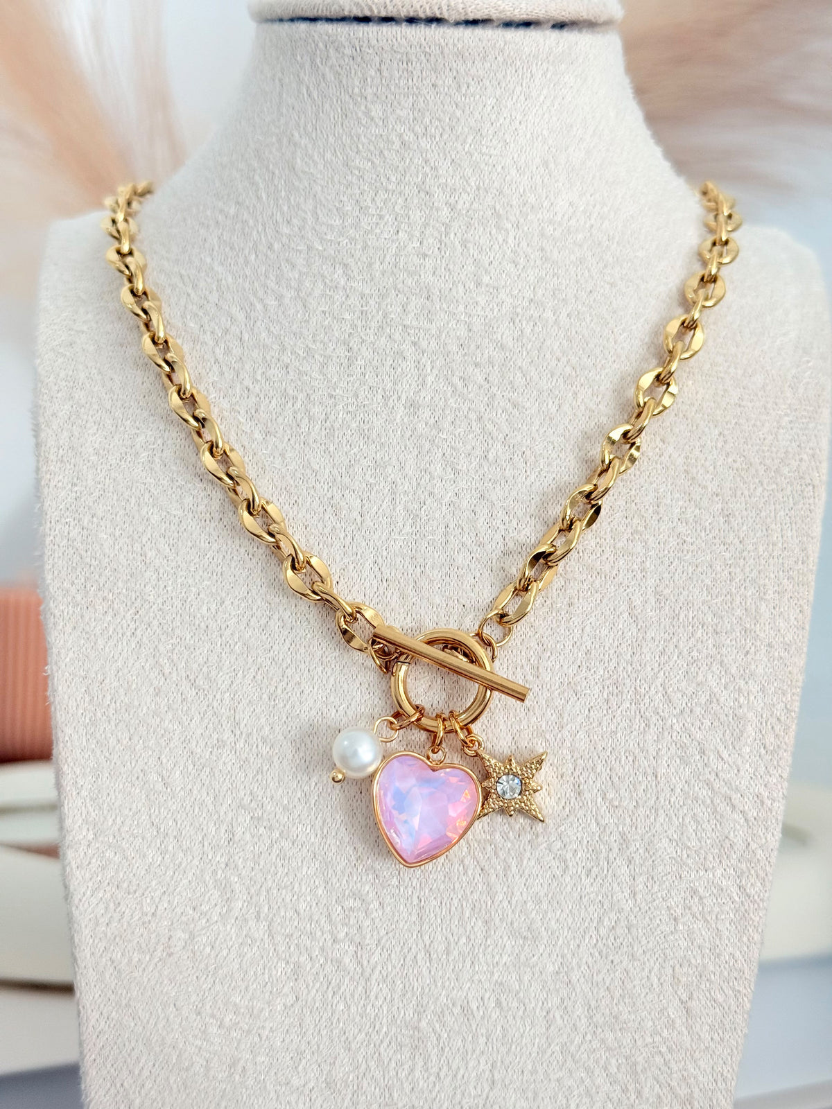 COLLAR AURA