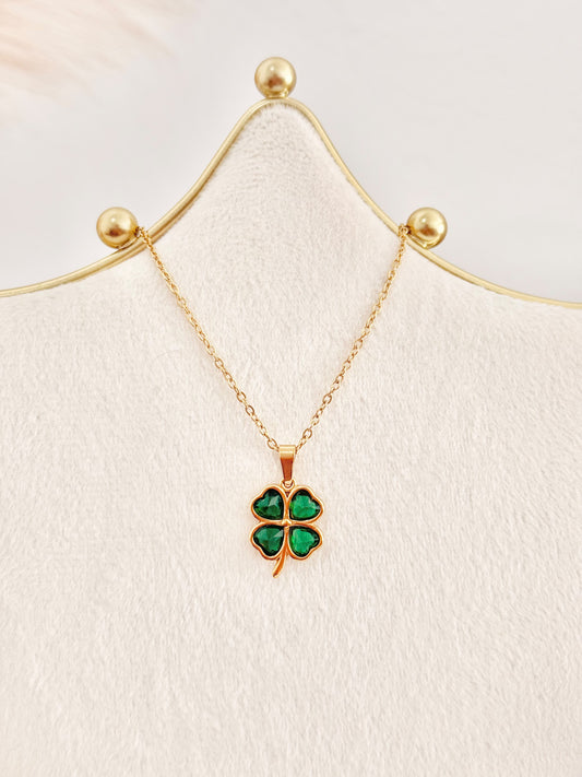 COLLAR TREBOL